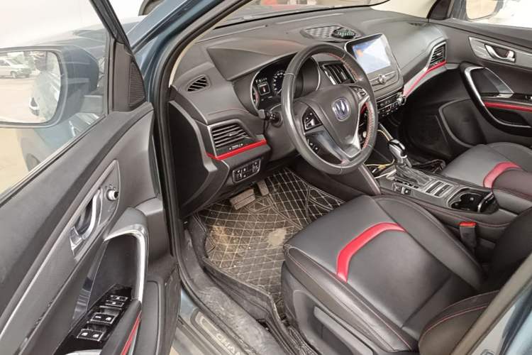 Used CHANGAN CS55 2017 1.5T Automatic Colorful Edition Driver Seat