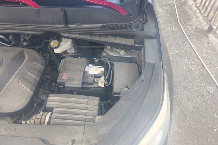 Used CHANGAN CS55 2017 1.5T Manual Colorful Edition Engine Bay Left