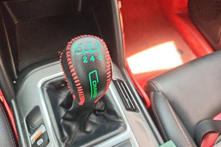 Used CHANGAN CS55 2017 1.5T Manual Colorful Edition Gear Lever