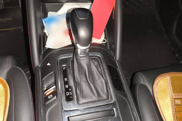 Used CHANGAN CS55 2017 1.5T Automatic Xuan Dong Model Gear Lever