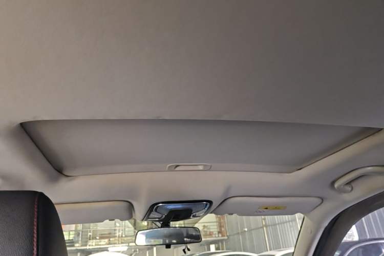 Used CHANGAN CS55 2017 1.5T Automatic Colorful Edition Headliner