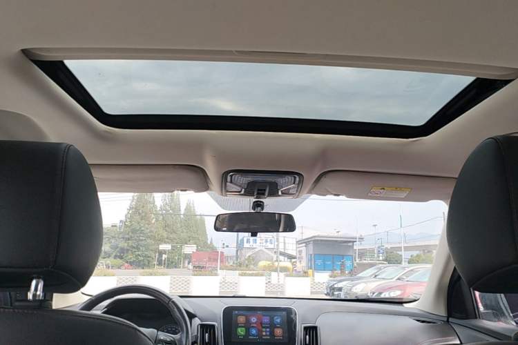 Used CHANGAN CS55 2017 1.5T Manual Colorful Edition Headliner