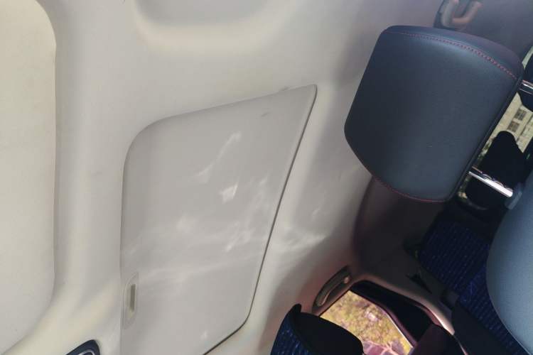 Used CHANGAN CS55 2017 1.5T Manual Colorful Edition Headliner