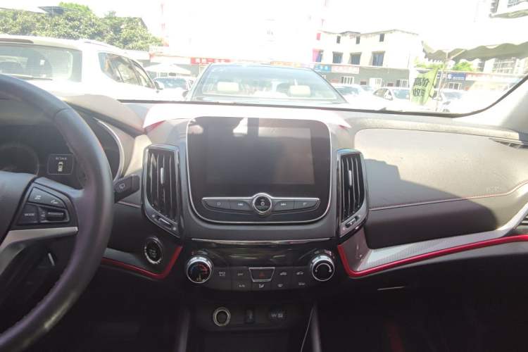 Used CHANGAN CS55 2017 1.5T Automatic Xuan Dong Model Interior 3