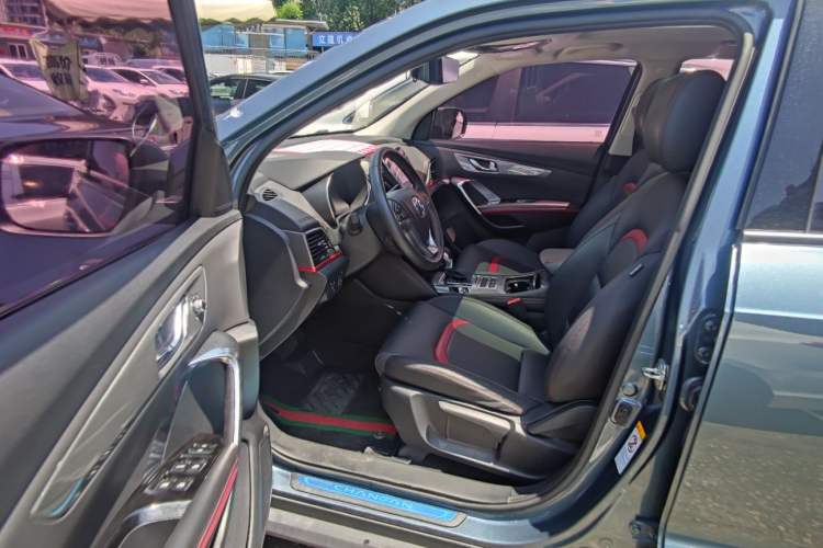Used CHANGAN CS55 2017 1.5T Automatic Xuan Dong Model Interior 5
