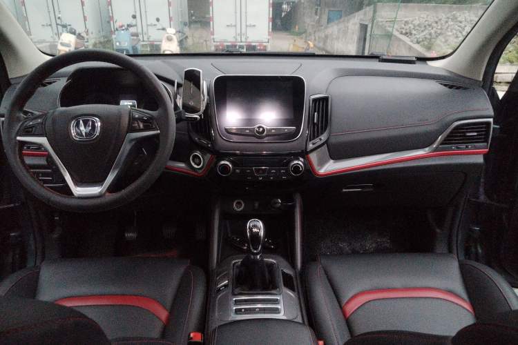 Used CHANGAN CS55 2017 1.5T Manual Xuan Dong Model Interior 5