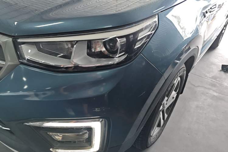 Used CHANGAN CS55 2017 1.5T Automatic Colorful Edition Left Front Headlight