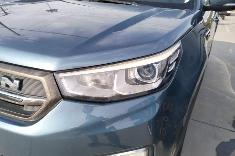 Used CHANGAN CS55 2017 1.5T Manual Colorful Edition Left Front Headlight
