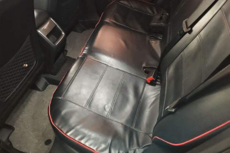 Used CHANGAN CS55 2017 1.5T Automatic Colorful Edition Left Rear Seat