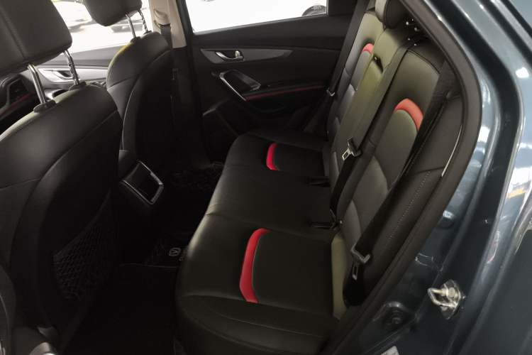 Used CHANGAN CS55 2017 1.5T Automatic Colorful Edition Left Rear Seat