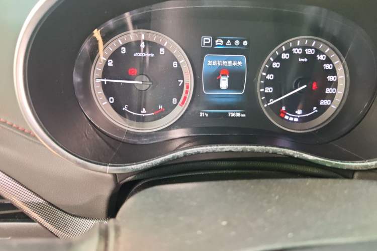 Used CHANGAN CS55 2017 1.5T Automatic Showoff Model Odometer Close Up