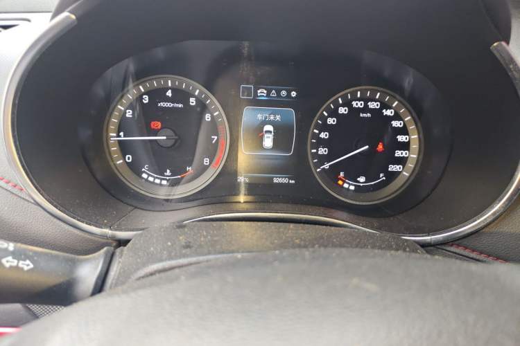 Used CHANGAN CS55 2017 1.5T Manual Xuan Dong Model Odometer Close Up