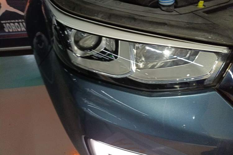 Used CHANGAN CS55 2017 1.5T Manual Colorful Edition Right Front Headlight