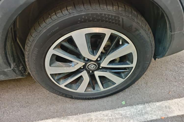 Used CHANGAN CS55 2017 1.5T Automatic Showoff Model Right Front Wheel Hub