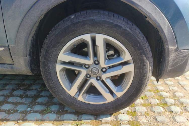 Used CHANGAN CS55 2017 1.5T Manual Colorful Edition Right Front Wheel Hub