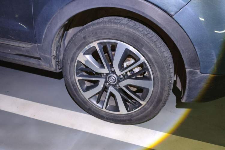 Used CHANGAN CS55 2017 1.5T Automatic Xuan Dong Model Right Front Wheel Hub