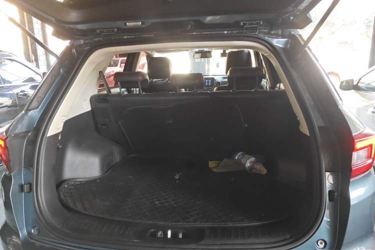Used CHANGAN CS55 2017 1.5T Automatic Showoff Model Trunk