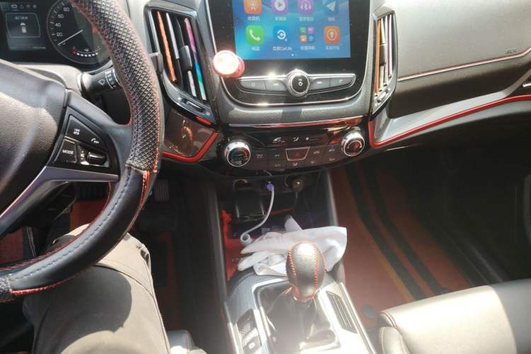 Used CHANGAN CS55 2017 1.5T Manual Colorful Edition Audio And AC Panel