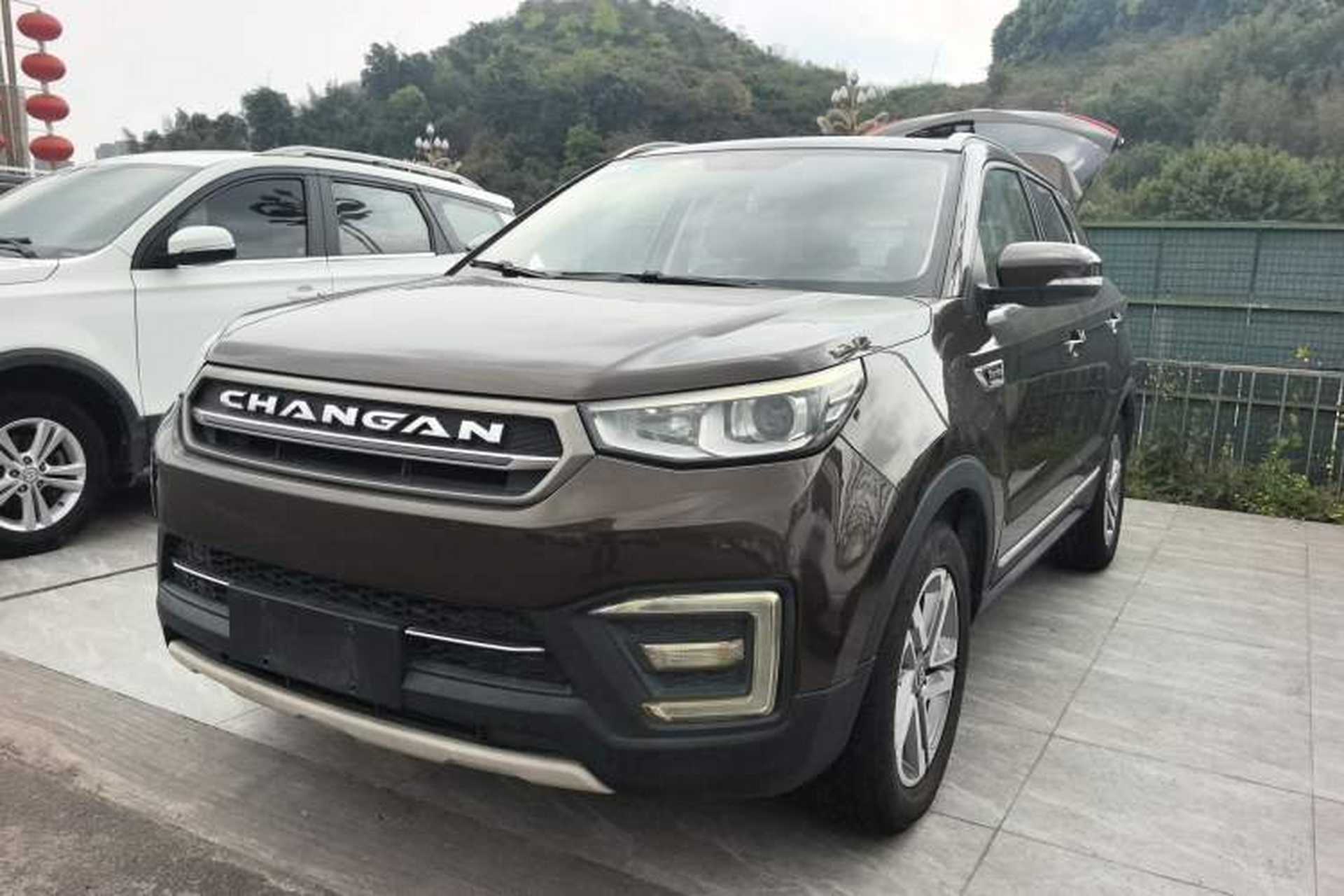 Used CHANGAN CS55 2017 1.5T Manual Colorful Edition Front Left 45 Deg