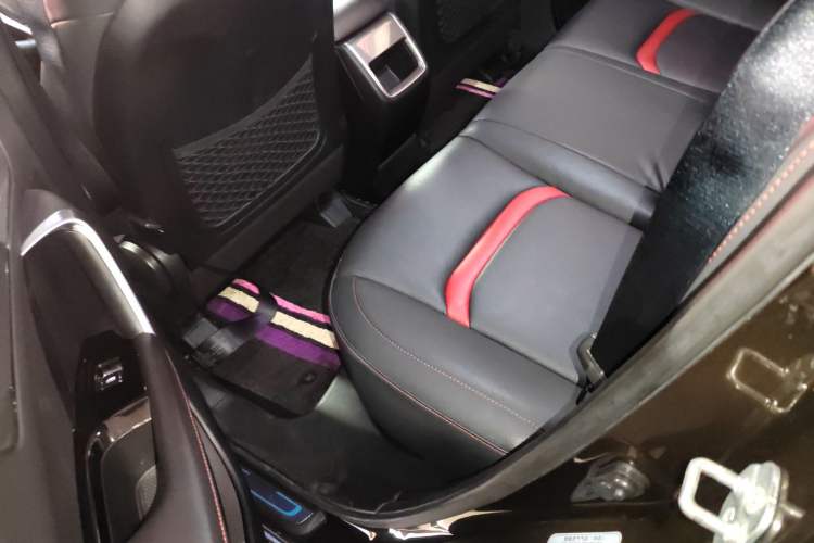 Used CHANGAN CS55 2017 1.5T Manual Colorful Edition Left Rear Seat
