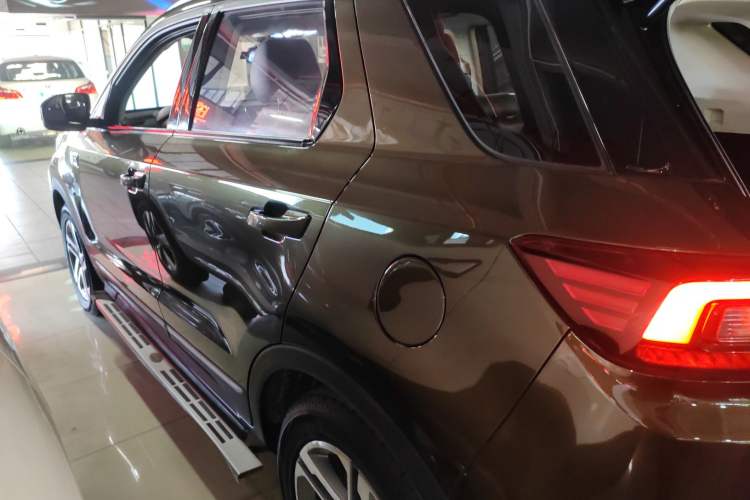 Used CHANGAN CS55 2017 1.5T Manual Colorful Edition Left Side
