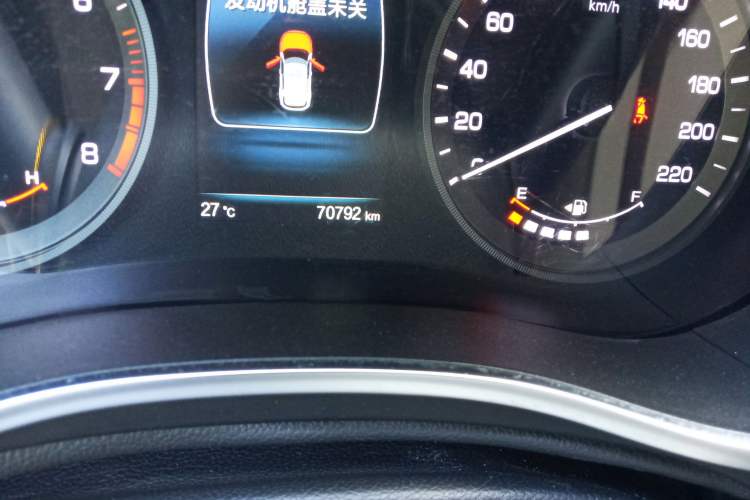 Used CHANGAN CS55 2017 1.5T Manual Xuan Dong Model Odometer Close Up