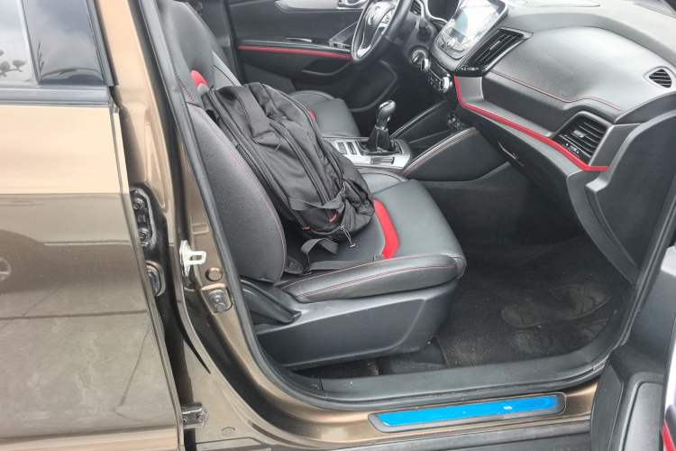 Used CHANGAN CS55 2017 1.5T Manual Colorful Edition Right Front Seat