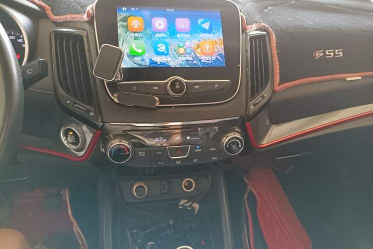 Used CHANGAN CS55 2017 1.5T Manual Xuan Dong Model Audio And AC Panel