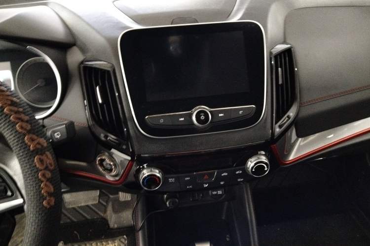 Used CHANGAN CS55 2017 1.5T Automatic Xuan Dong Model Audio And AC Panel