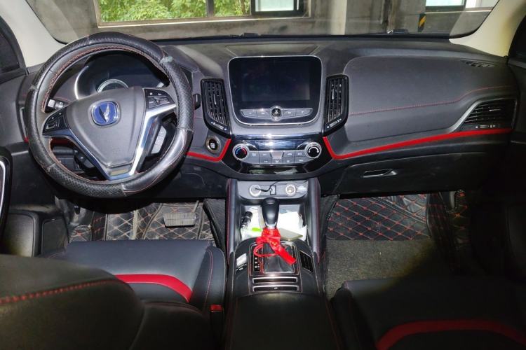 Used CHANGAN CS55 2017 1.5T Automatic Colorful Edition Center Console