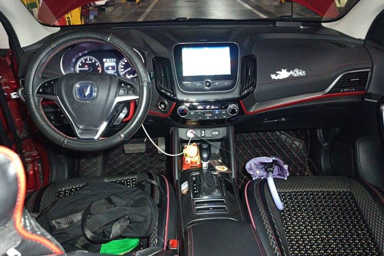Used CHANGAN CS55 2017 1.5T Automatic Colorful Edition Center Console