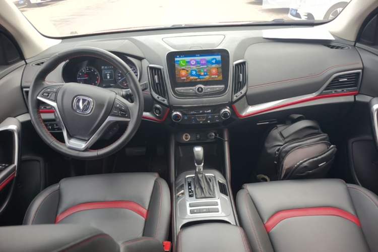 Used CHANGAN CS55 2017 1.5T Automatic Xuan Dong Model Center Console