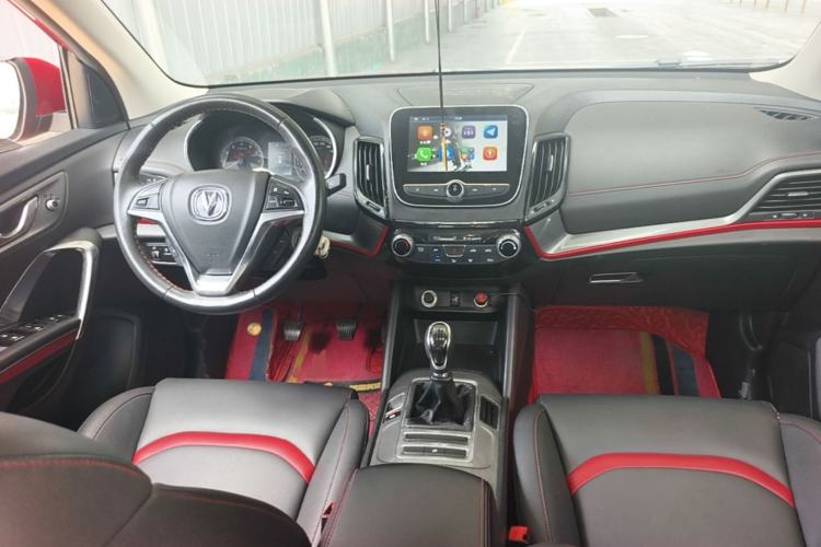 Used CHANGAN CS55 2017 1.5T Manual Colorful Edition Center Console