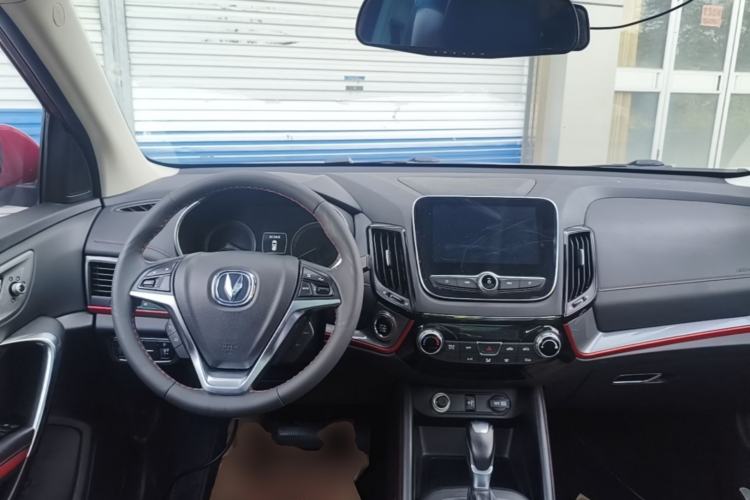 Used CHANGAN CS55 2017 1.5T Automatic Xuan Dong Model Center Console