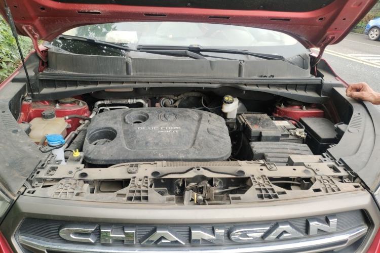 Used CHANGAN CS55 2017 1.5T Manual Colorful Edition Engine Bay