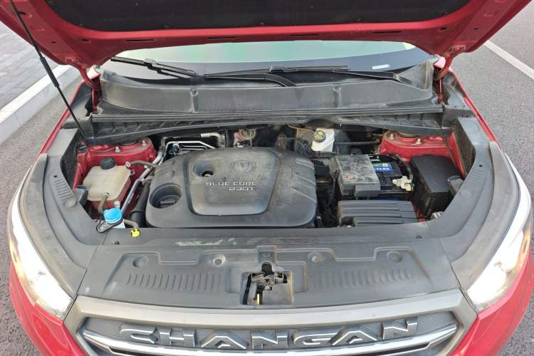 Used CHANGAN CS55 2017 1.5T Manual Colorful Edition Engine Bay