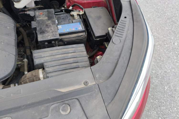 Used CHANGAN CS55 2017 1.5T Automatic Showoff Model Engine Bay Left