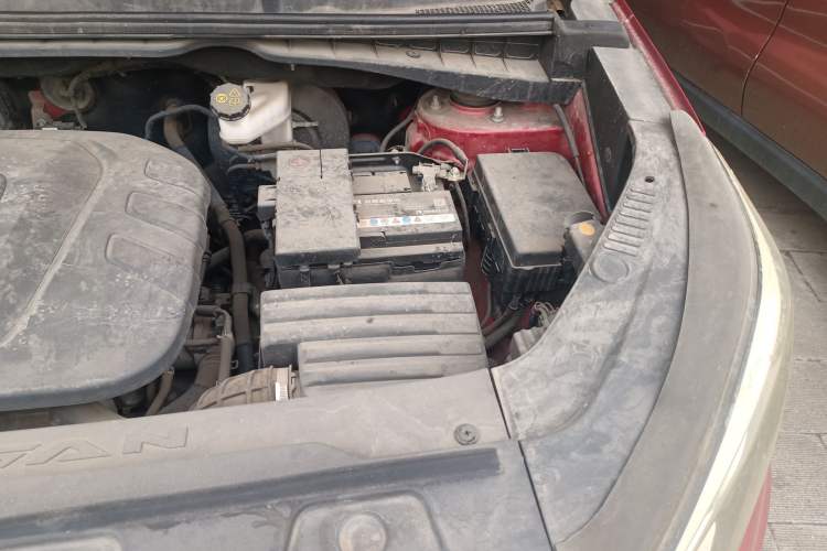 Used CHANGAN CS55 2017 1.5T Automatic Colorful Edition Engine Bay Left