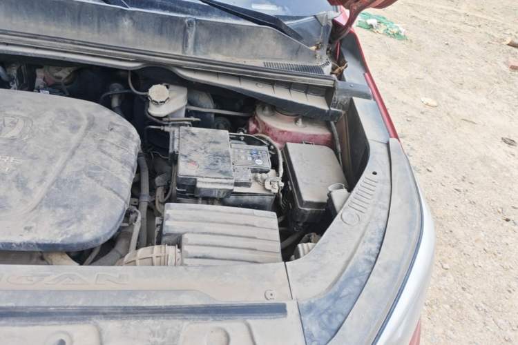 Used CHANGAN CS55 2017 1.5T Manual Colorful Edition Engine Bay Left