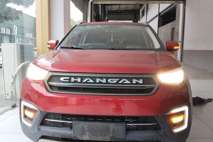 Used CHANGAN CS55 2017 1.5T Manual Colorful Edition Exterior 1
