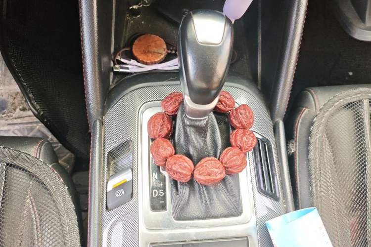 Used CHANGAN CS55 2017 1.5T Automatic Xuan Dong Model Gear Lever