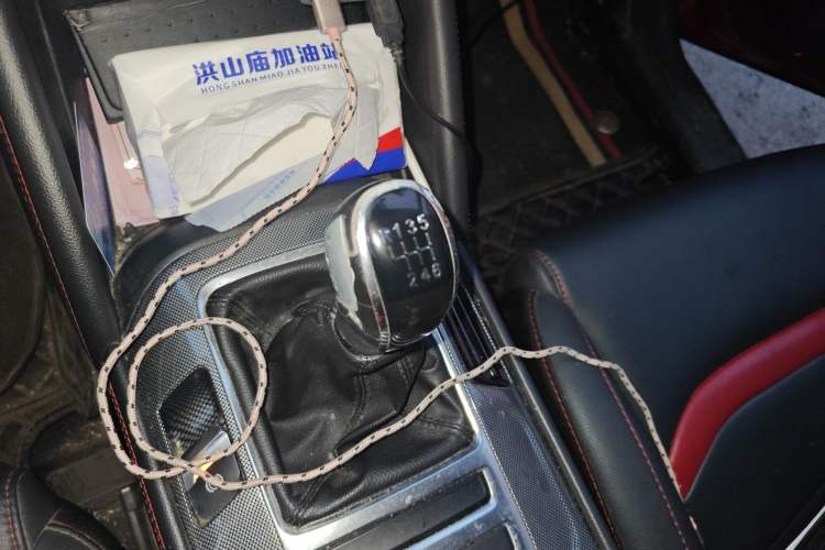Used CHANGAN CS55 2017 1.5T Manual Colorful Edition Gear Lever