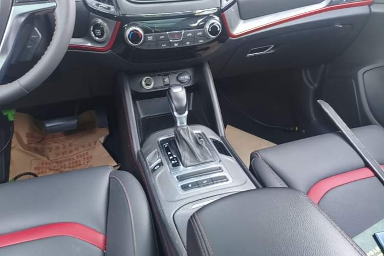 Used CHANGAN CS55 2017 1.5T Automatic Xuan Dong Model Gear Lever