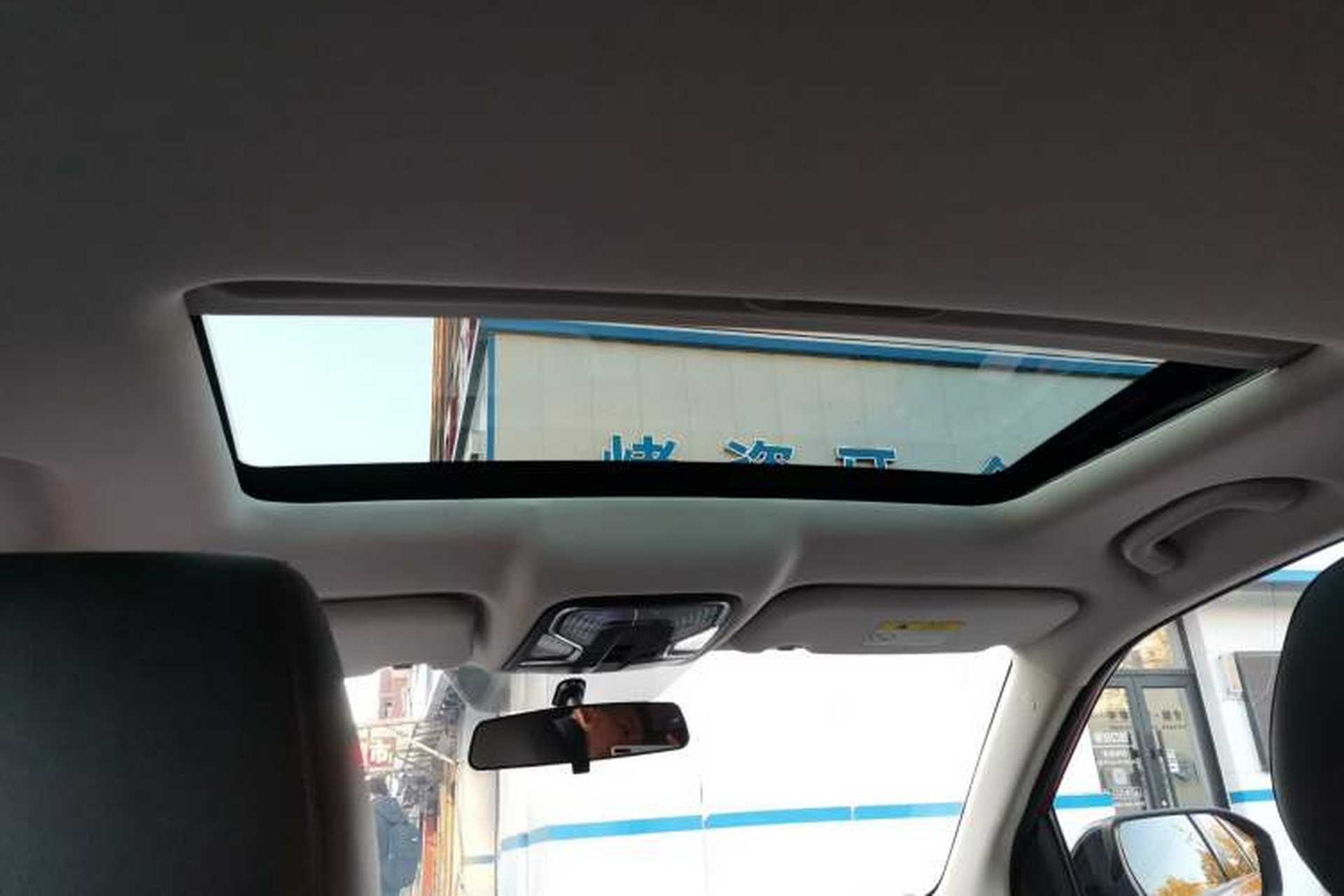 Used CHANGAN CS55 2017 1.5T Manual Colorful Edition Headliner