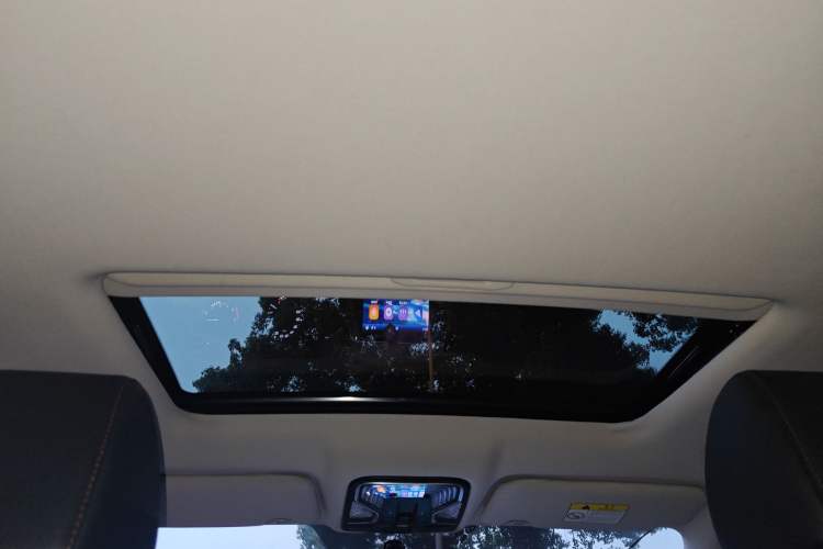Used CHANGAN CS55 2017 1.5T Manual Colorful Edition Headliner