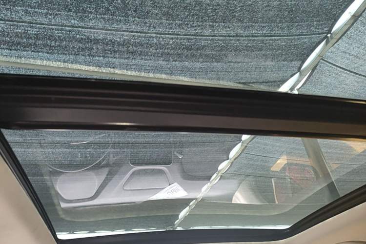 Used CHANGAN CS55 2017 1.5T Automatic Xuan Dong Model Headliner