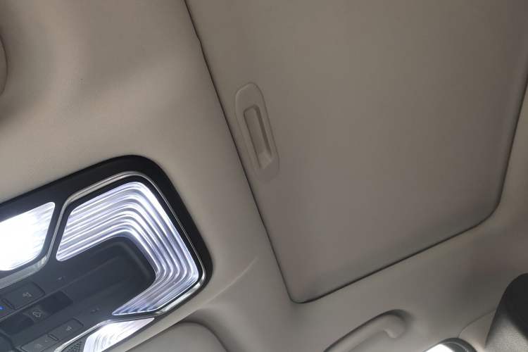 Used CHANGAN CS55 2017 1.5T Automatic Colorful Edition Headliner