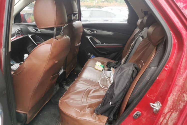 Used CHANGAN CS55 2017 1.5T Manual Colorful Edition Interior 1