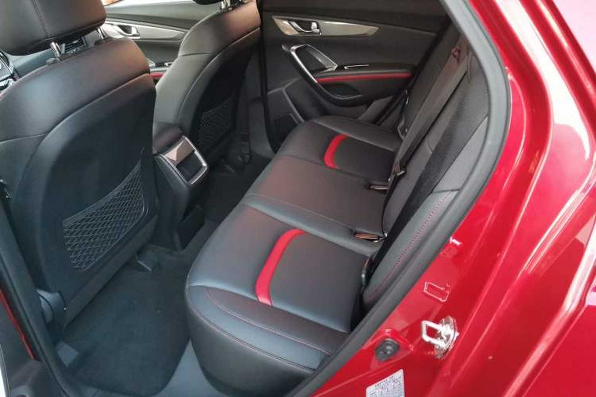 Used CHANGAN CS55 2017 1.5T Manual Colorful Edition Interior 4