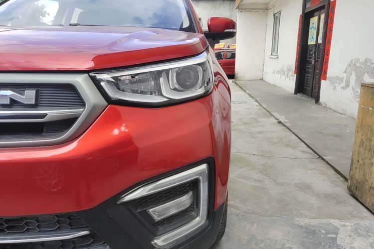 Used CHANGAN CS55 2017 1.5T Manual Colorful Edition Left Front Headlight
